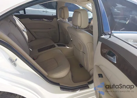 2013 Mercedes-Benz Cls 550 z USA, uszkodzony, nr VIN WDDLJ7DB1DA082065